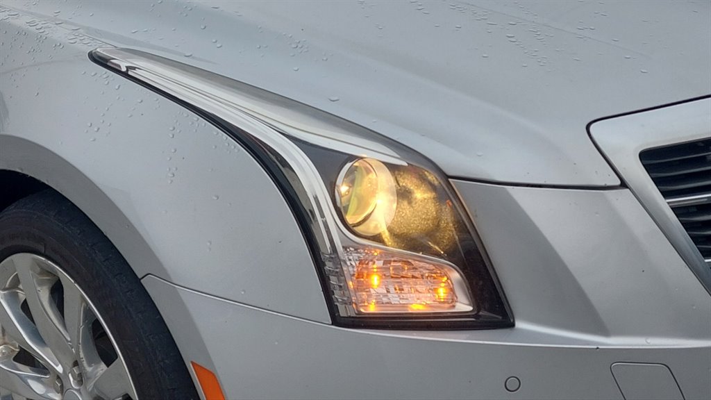 2017 Cadillac ATS Luxury photo 9