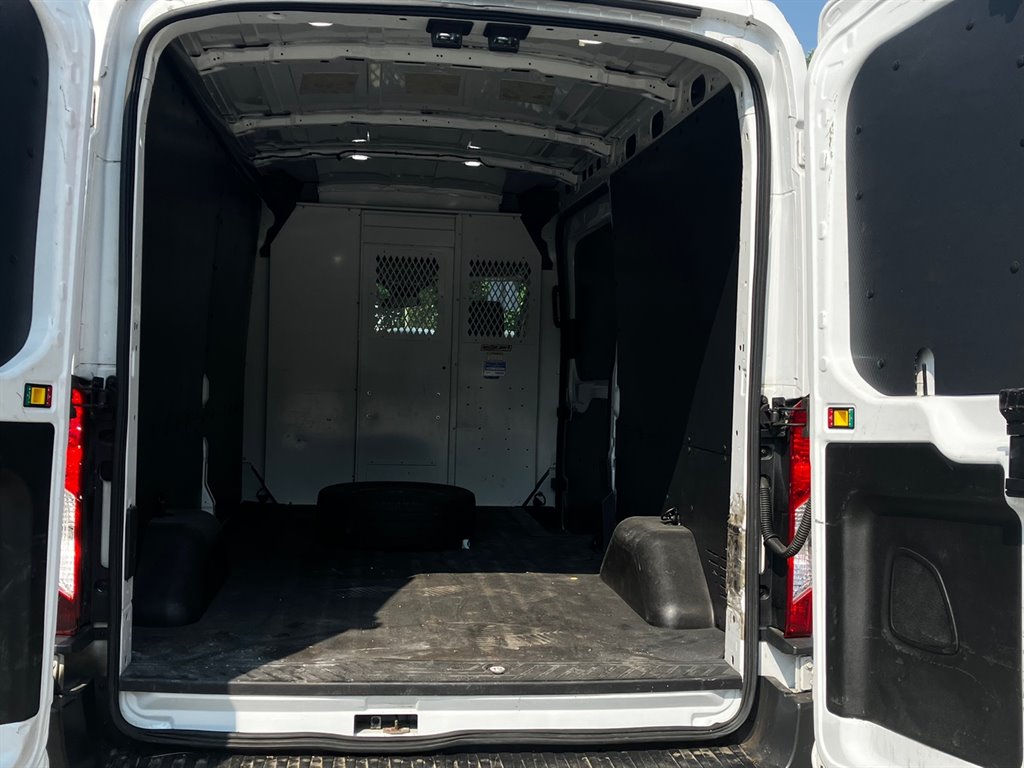 2018 Ford Transit photo 9