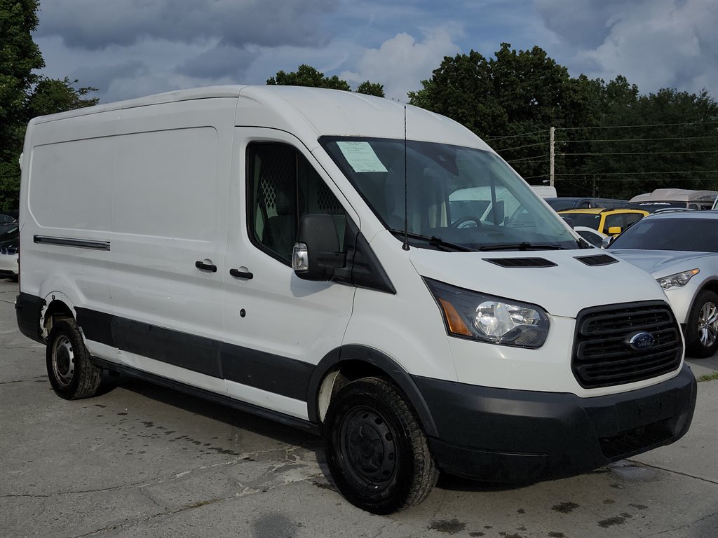 2018 Ford Transit photo 4