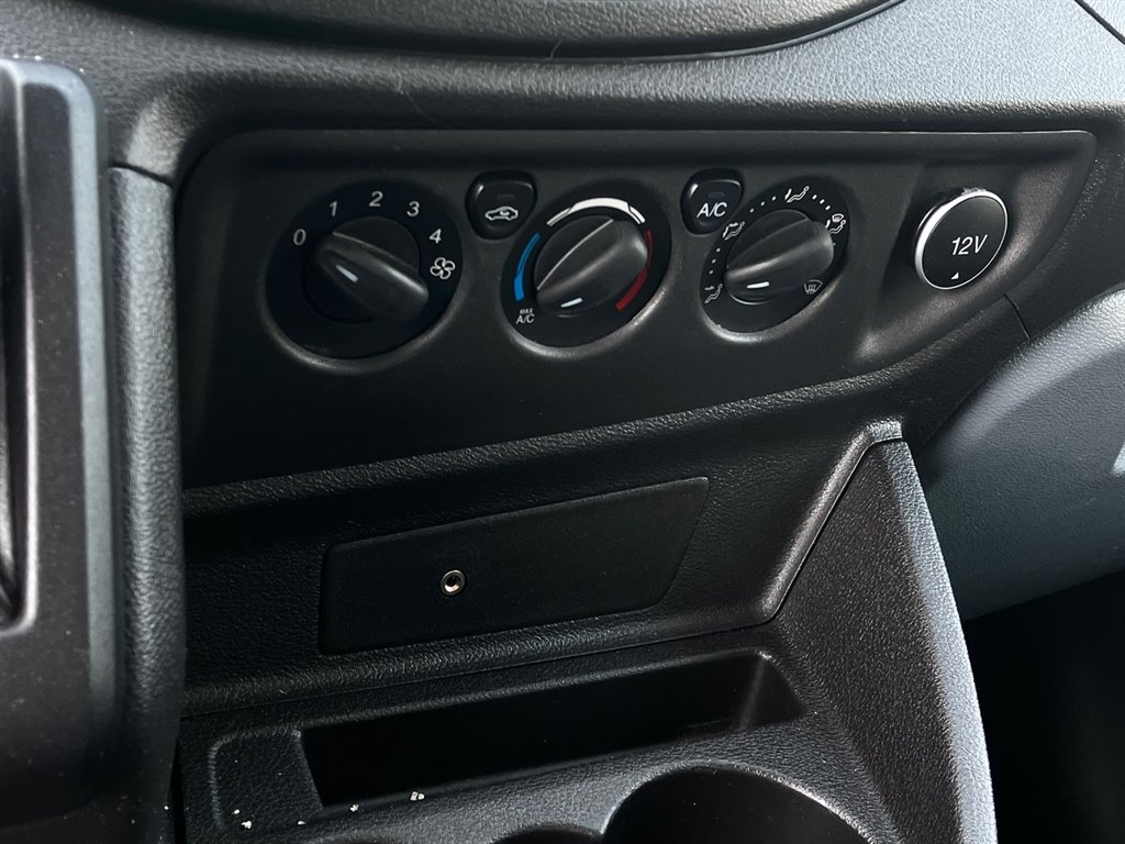2018 Ford Transit photo 20