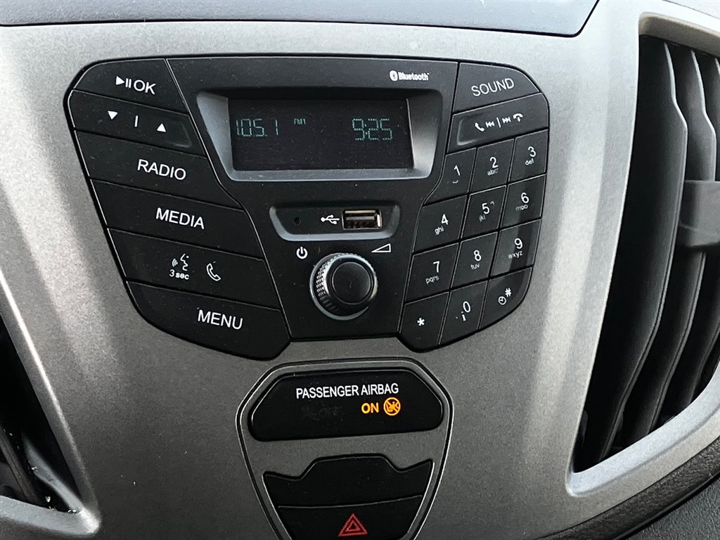 2018 Ford Transit photo 18
