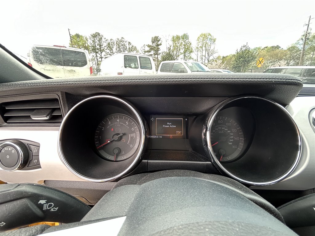 2015 Ford Mustang GT photo 14