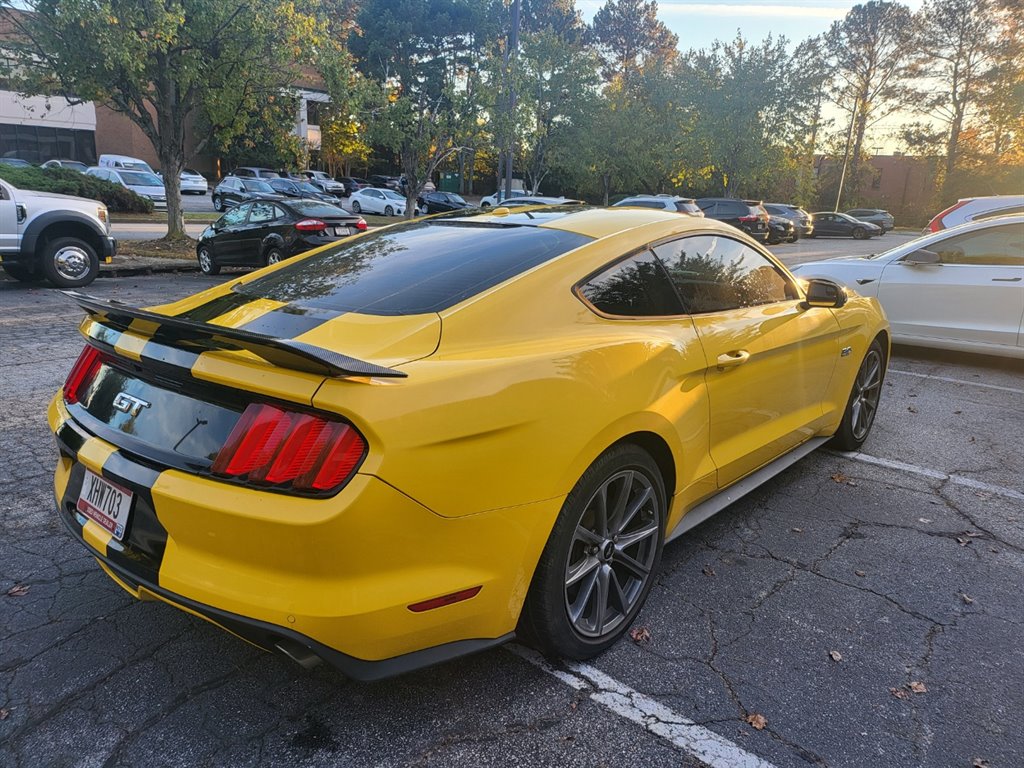 2015 Ford Mustang GT photo 5