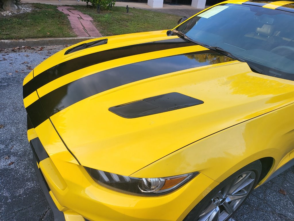 2015 Ford Mustang GT photo 10