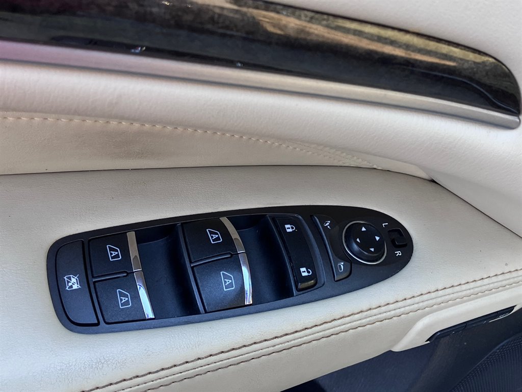 2015 Infiniti QX60 Base photo 12