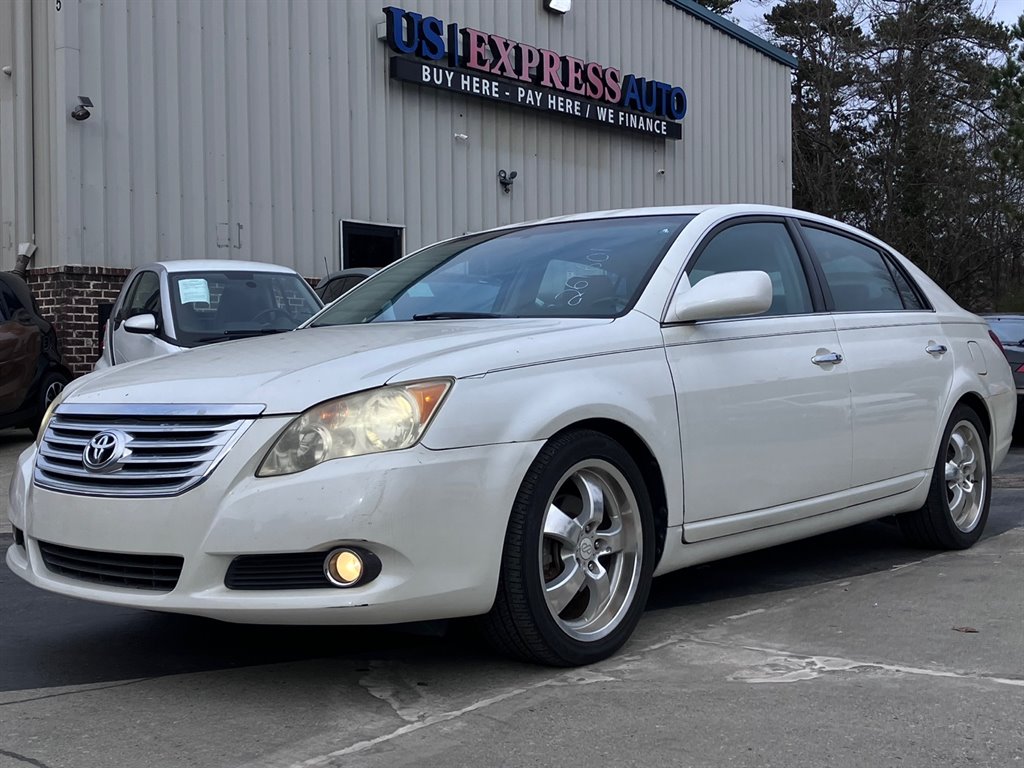 2008 Toyota Avalon Touring photo 1