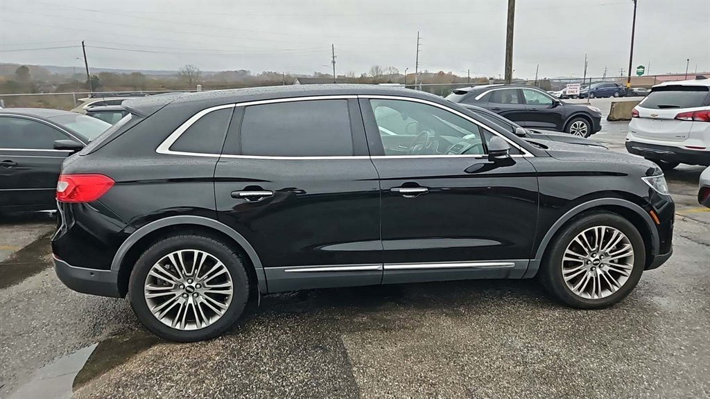 2016 Lincoln MKX Reserve photo 4