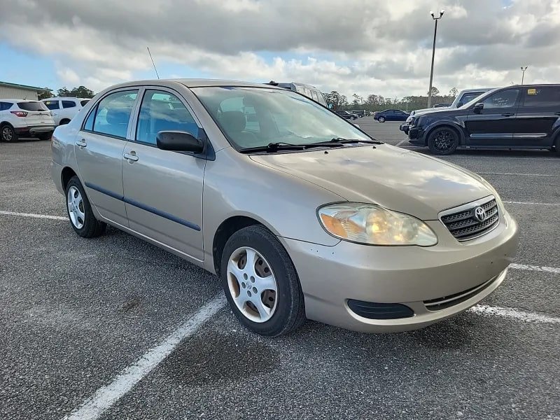 2007 Toyota Corolla CE photo 4