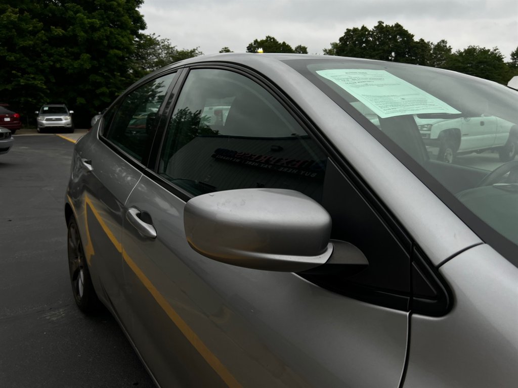 2016 Dodge Dart SXT photo 7