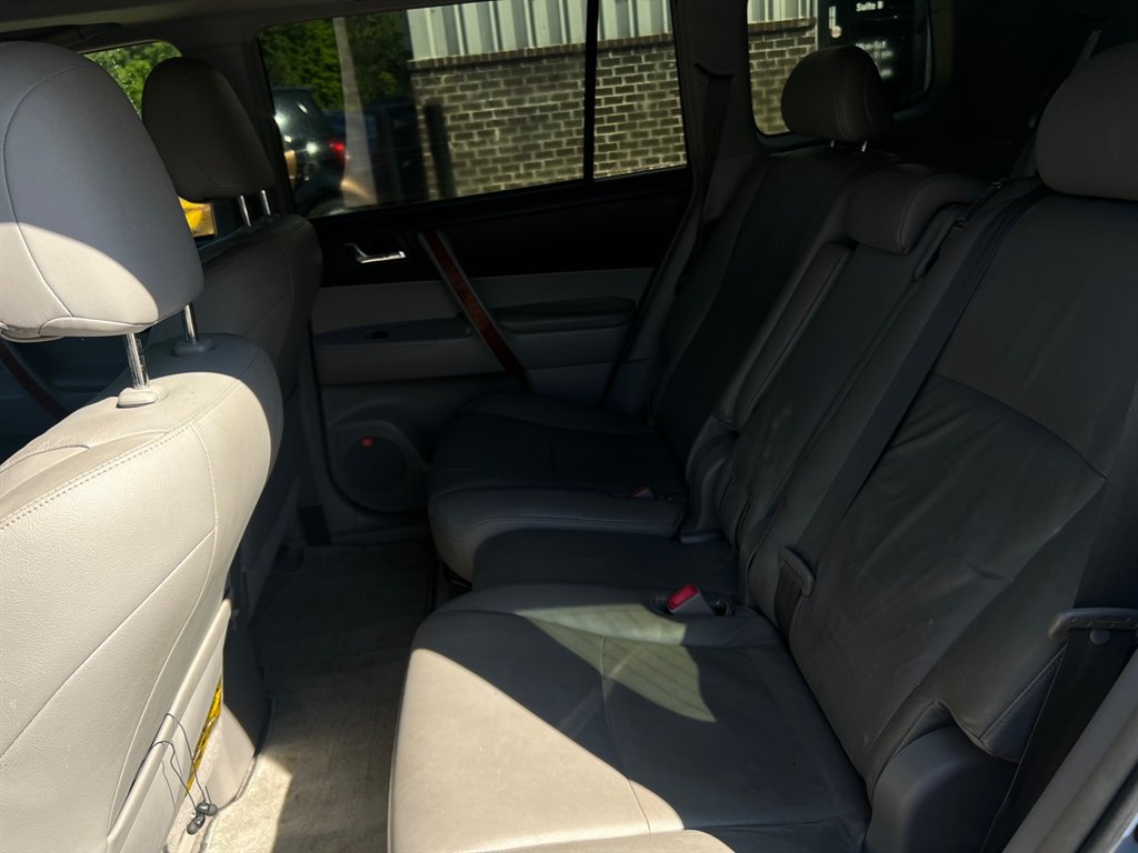 2008 Toyota Highlander Limited photo 17