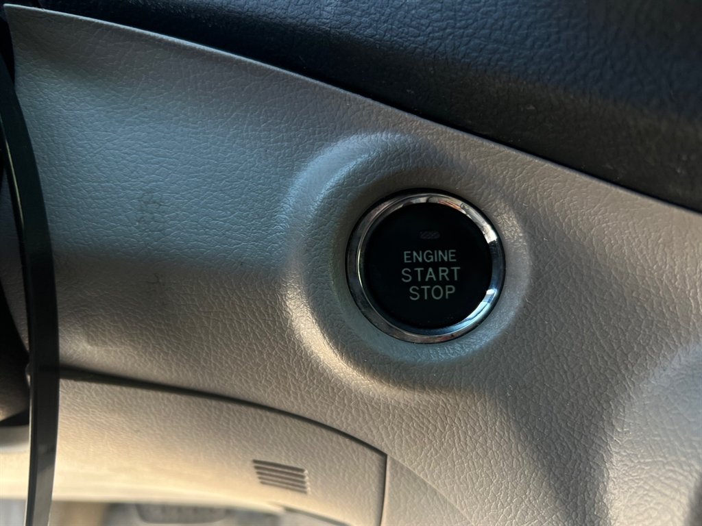 2008 Toyota Highlander Limited photo 16