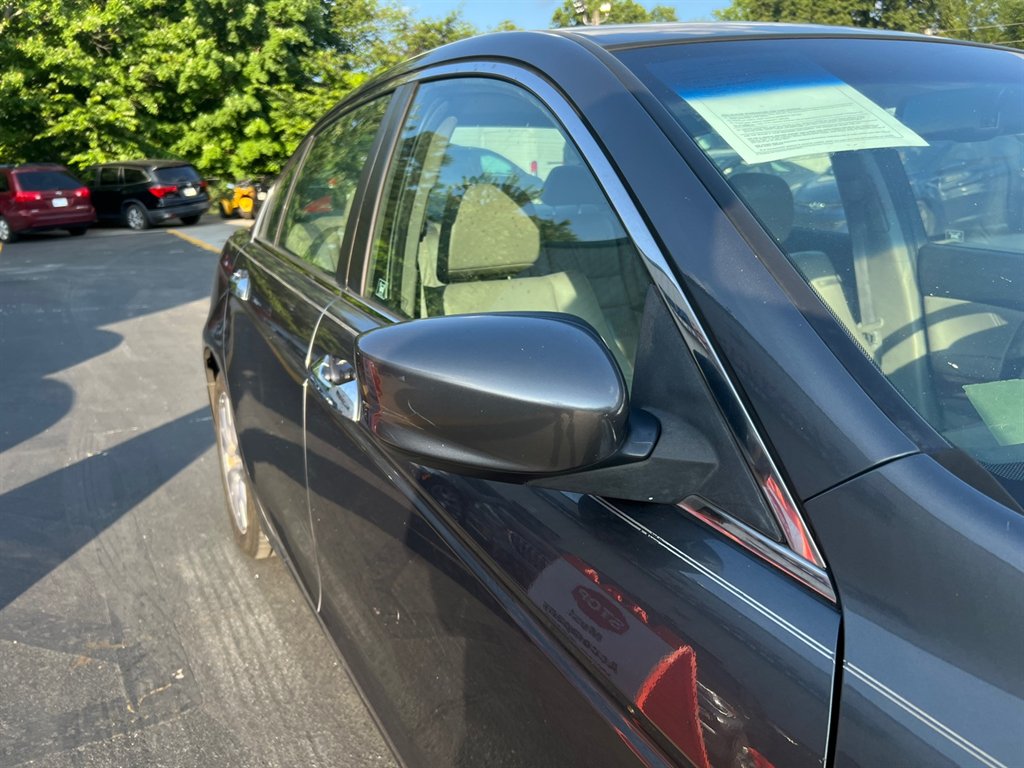 2011 Honda Accord EX-L photo 7