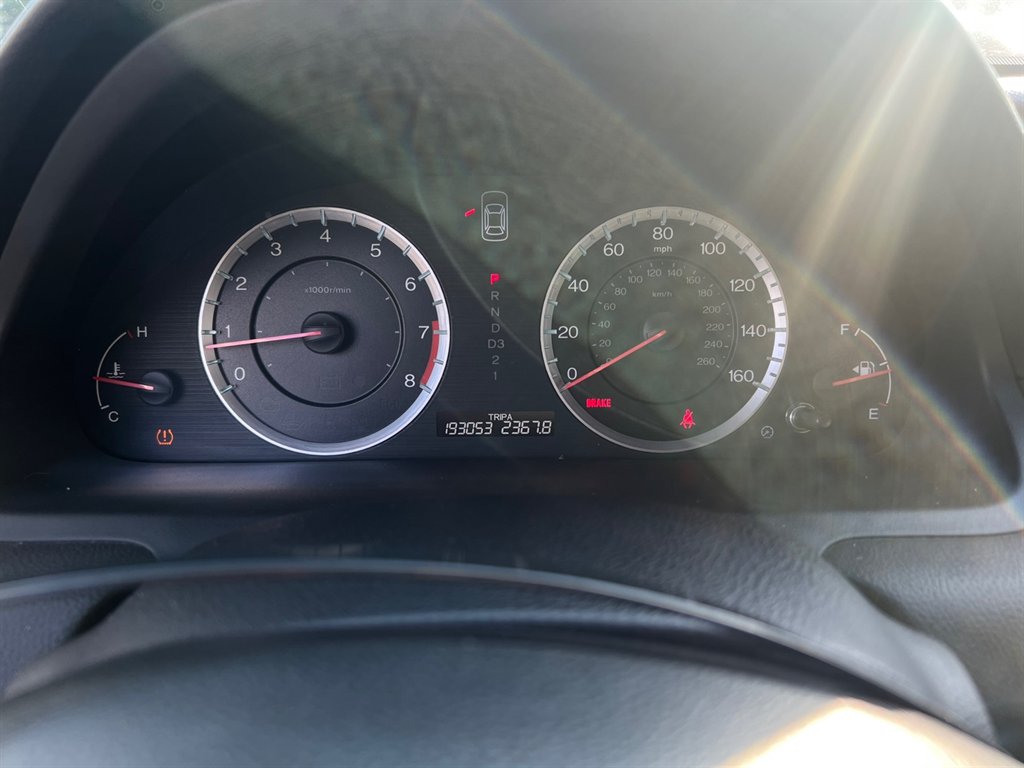 2011 Honda Accord EX-L photo 12