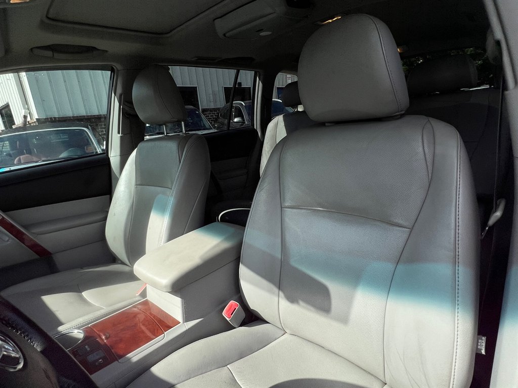 2012 Toyota Highlander Limited photo 17