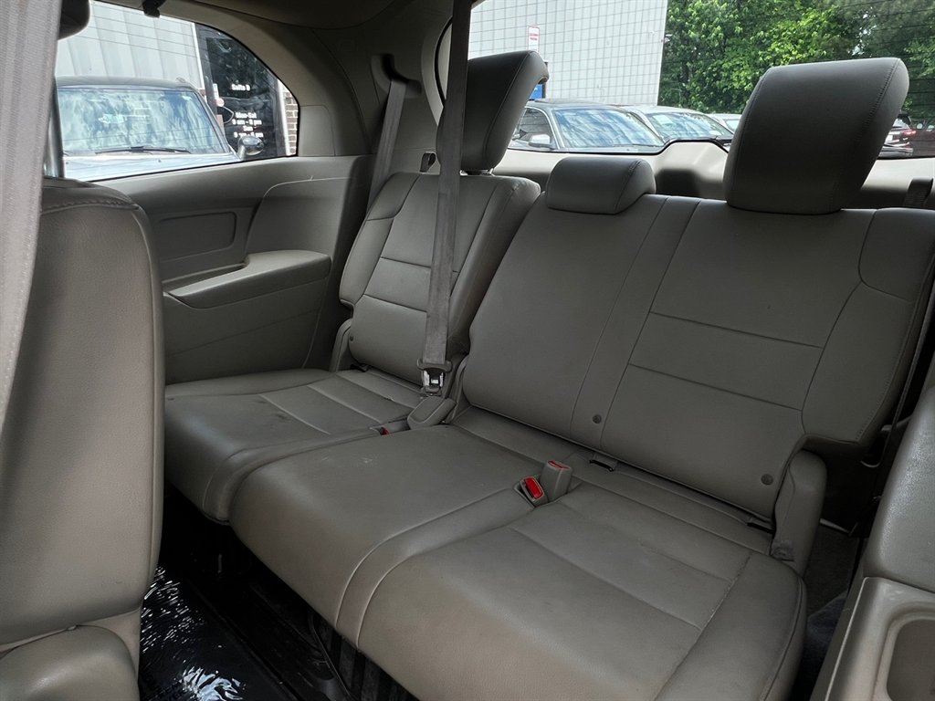 2011 Honda Odyssey EX-L photo 17
