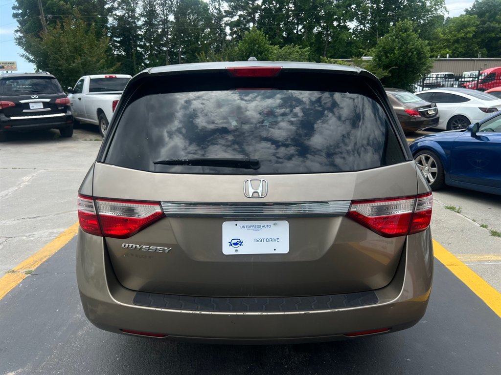 2011 Honda Odyssey EX-L photo 8