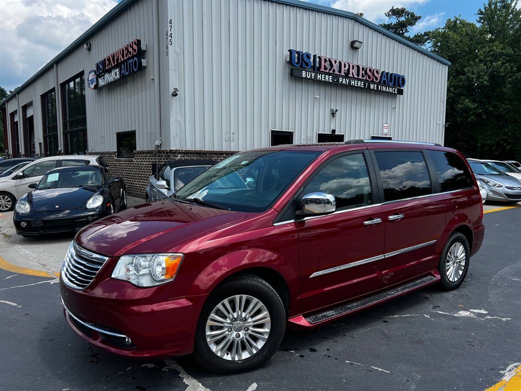 2016 Chrysler Town & Country
