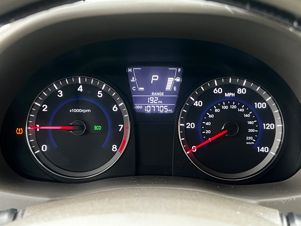 2014 Hyundai Accent GLS photo 9