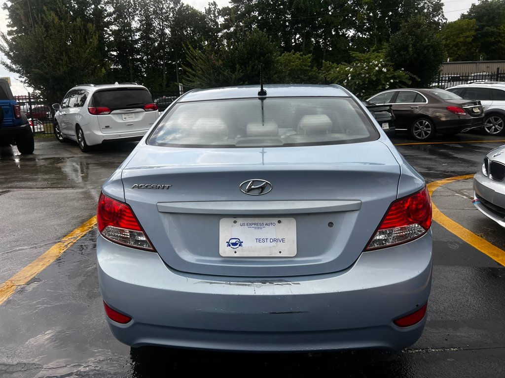 2014 Hyundai Accent GLS photo 8