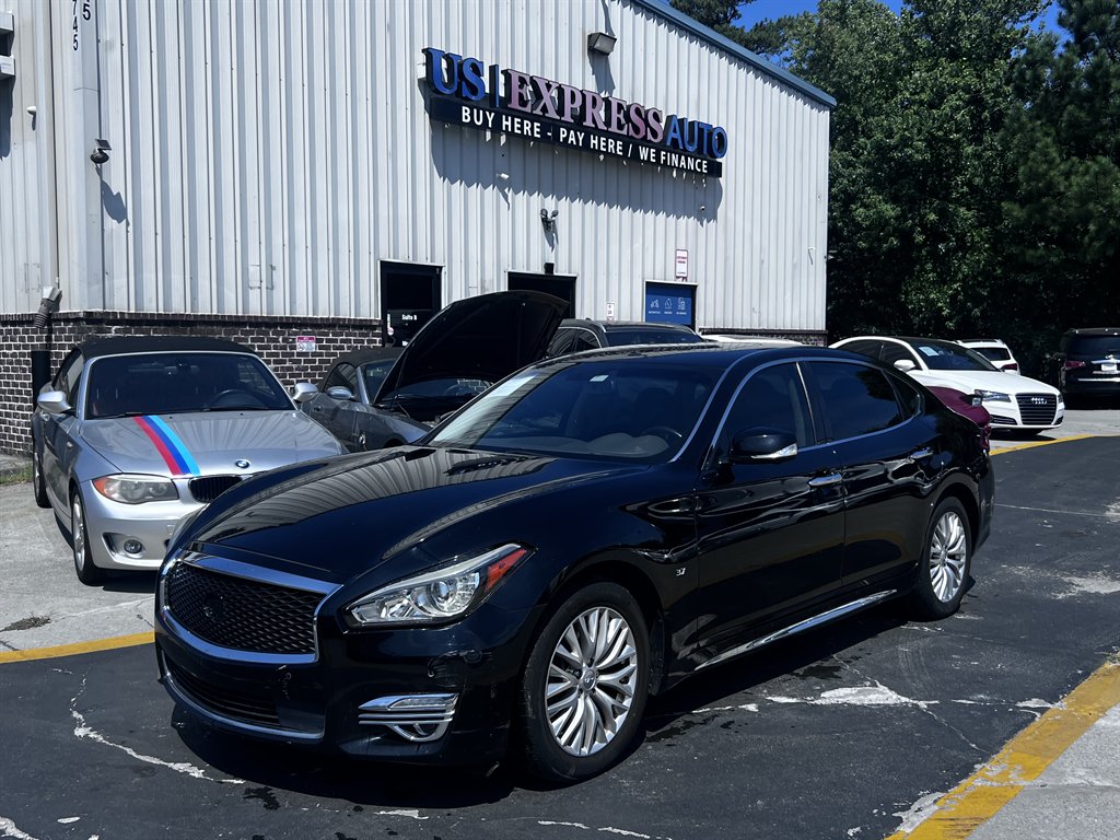 2015 INFINITI Q70L 3.7's photo