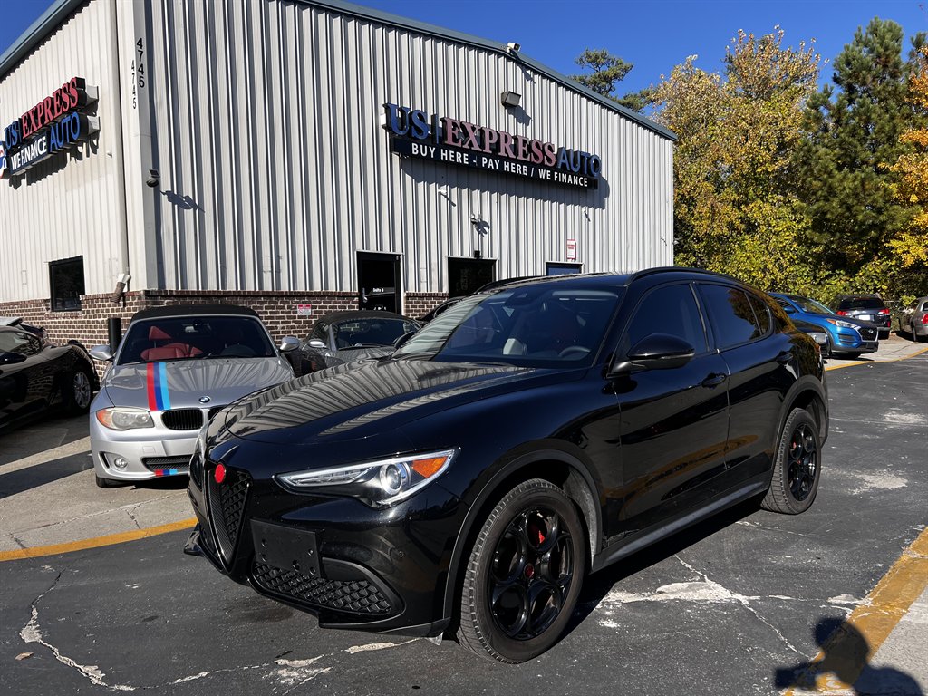 2018 Alfa Romeo Stelvio Base