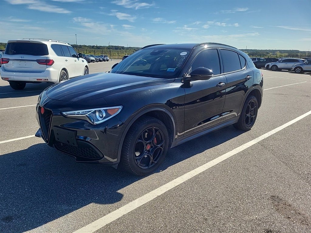2018 Alfa Romeo Stelvio Base
