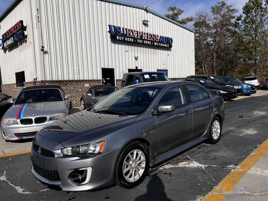 2016 Mitsubishi Lancer SEL's photo