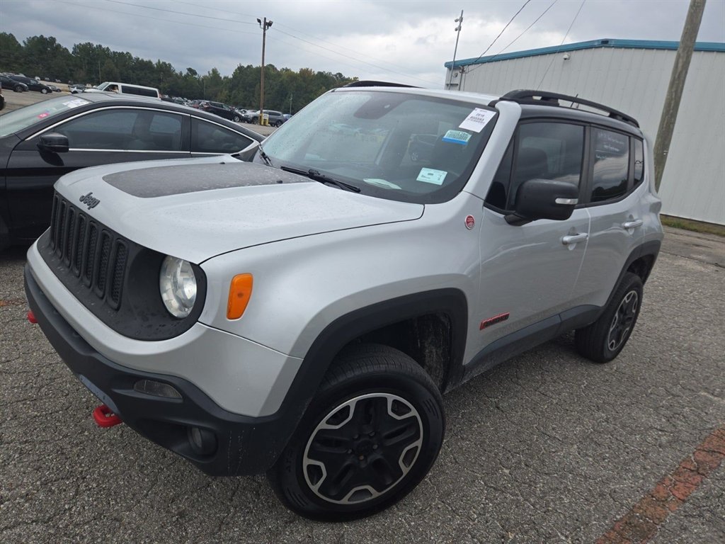 2016 Jeep Renegade Trailhawk's photo