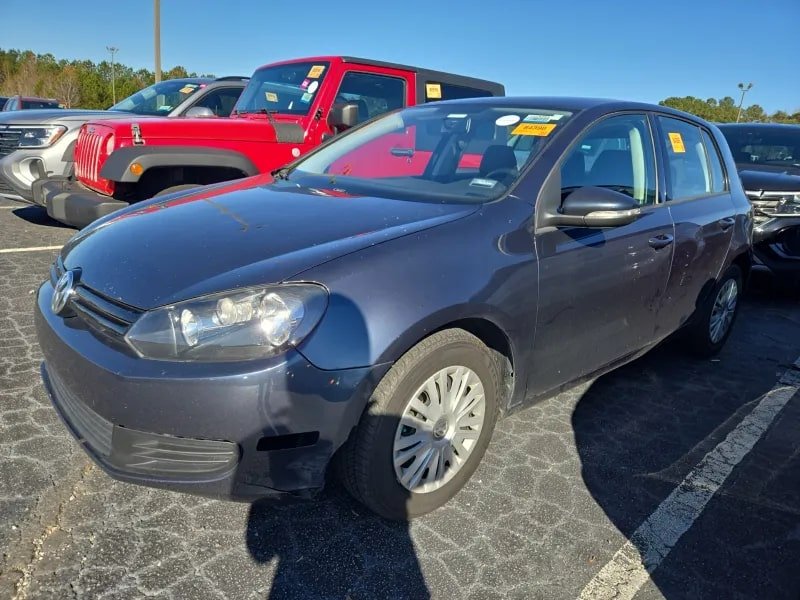 2014 Volkswagen Golf Base