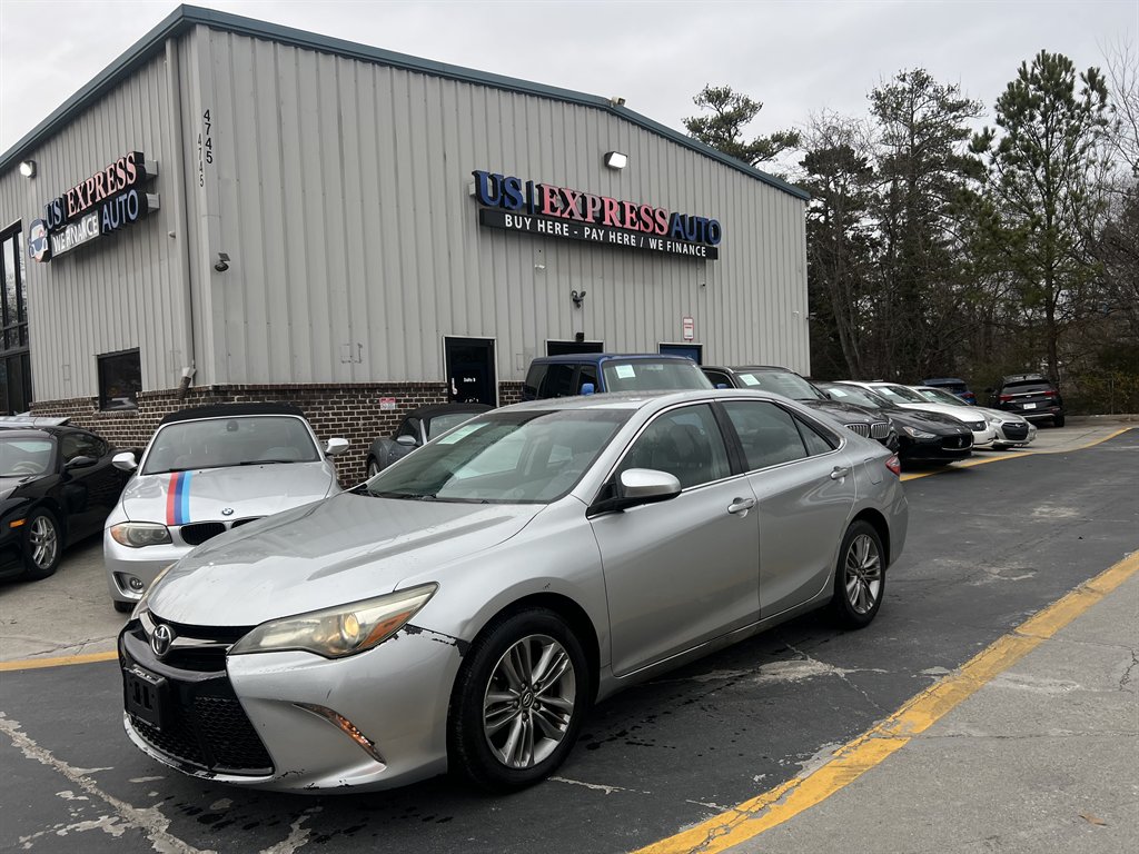 2016 Toyota Camry Special Edition