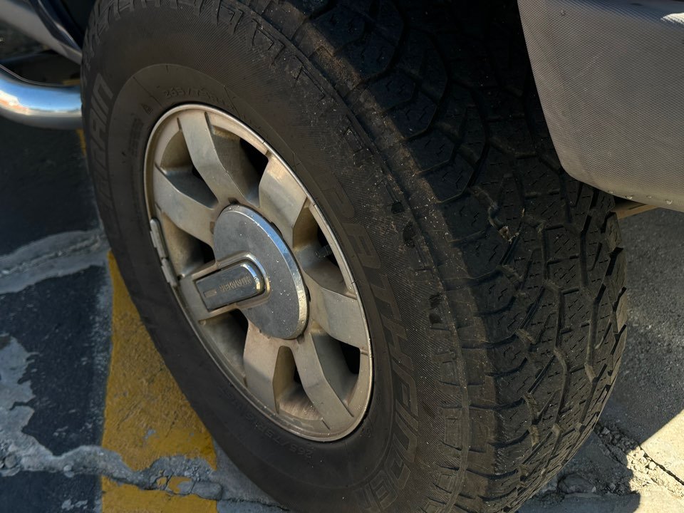 Hummer H3 photo 5