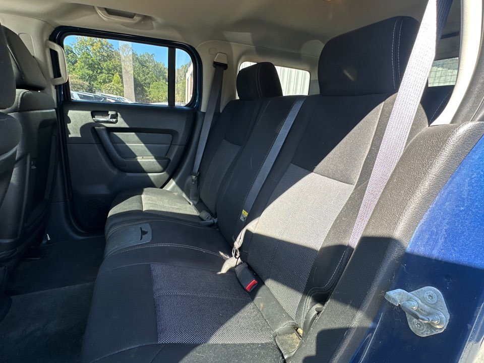 Hummer H3 photo 26
