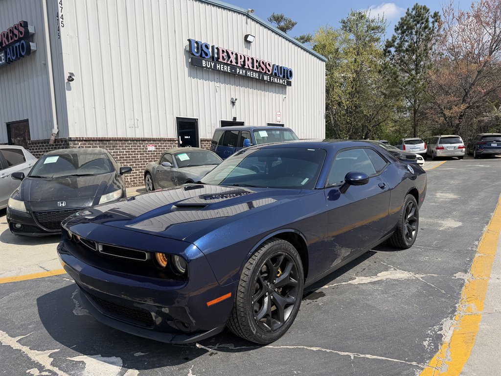 2015 Dodge Challenger SXT