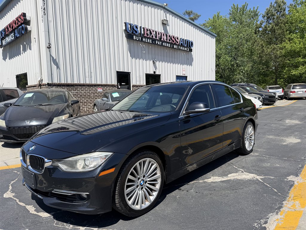 2015 BMW 3 Series 328i Sedan's photo