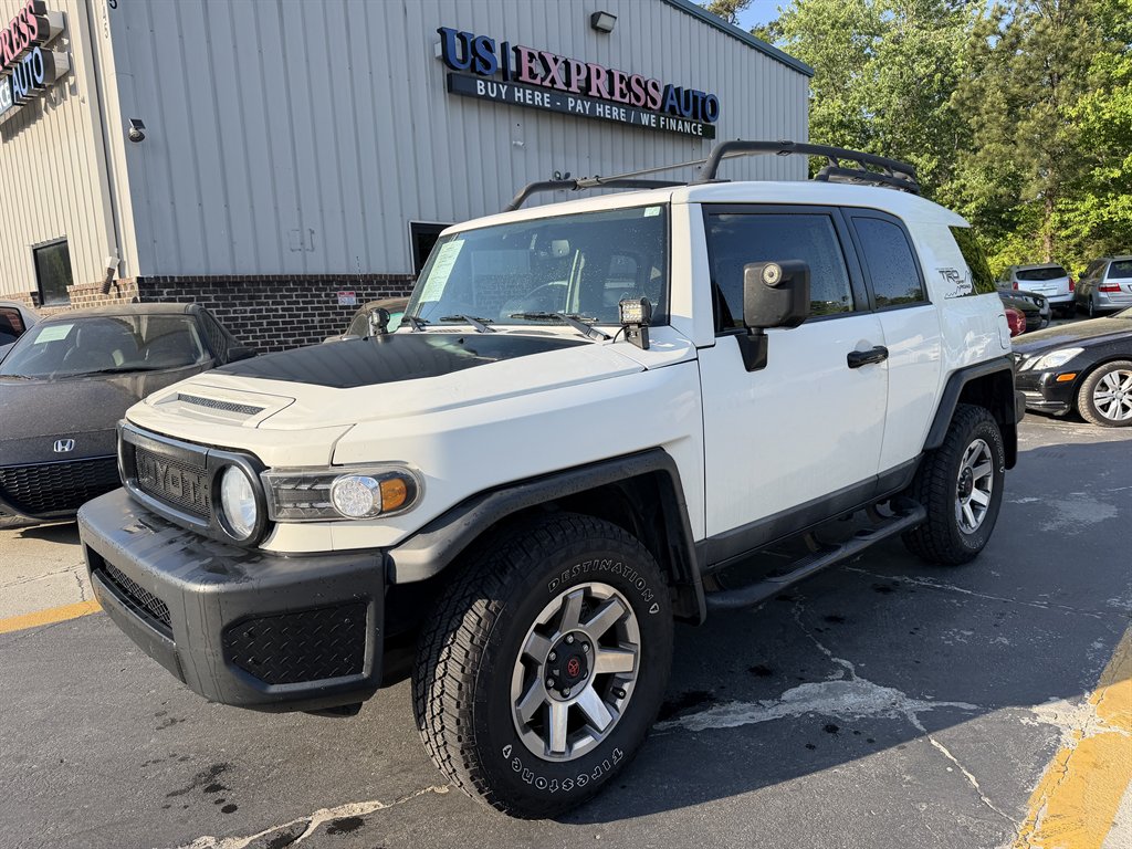 2014 Toyota FJ Cruiser Base