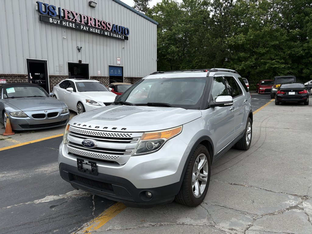 2015 Ford Explorer Limited's photo