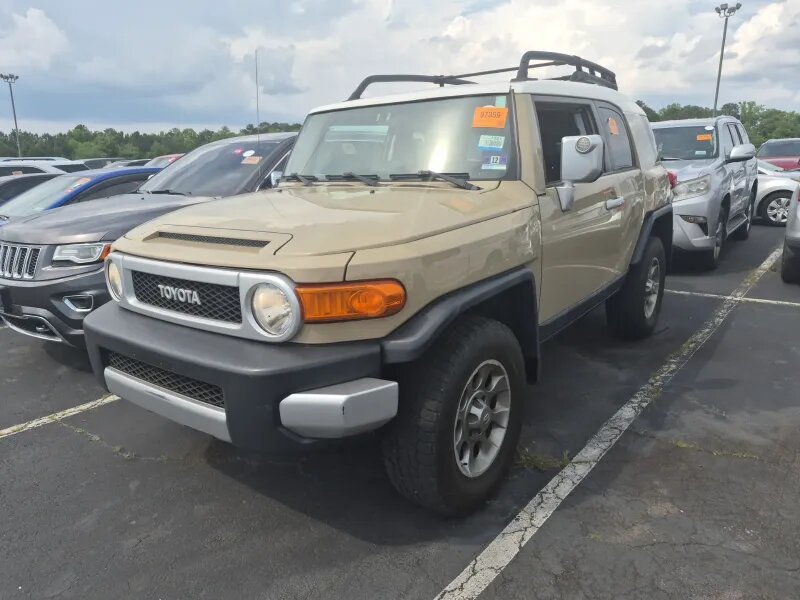 2011 Toyota FJ Cruiser 4x4's photo
