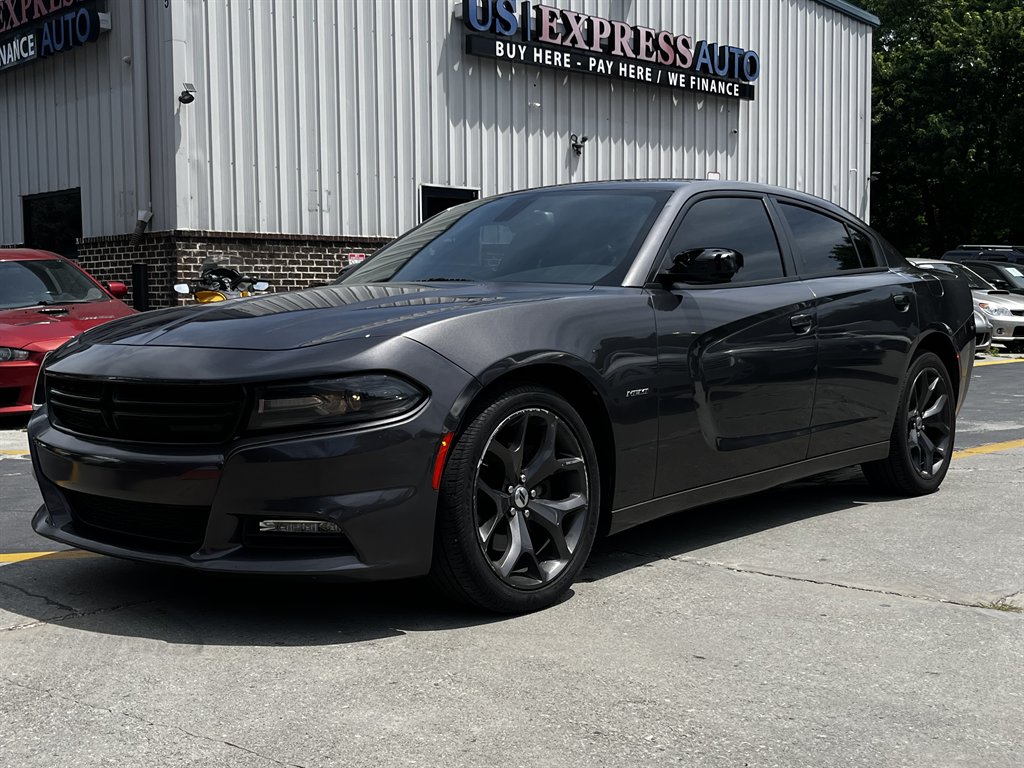 2016 Dodge Charger R/T's photo