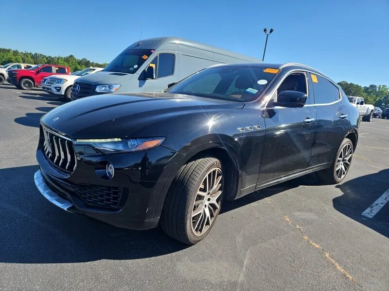 2017 Maserati Levante S's photo