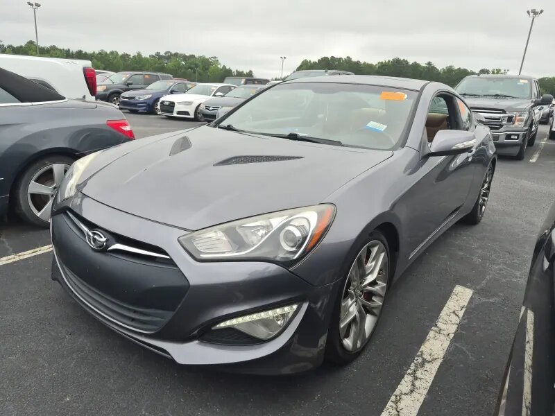 2015 Hyundai Genesis Coupe 3.8 Ultimate 8-Speed A/T's photo