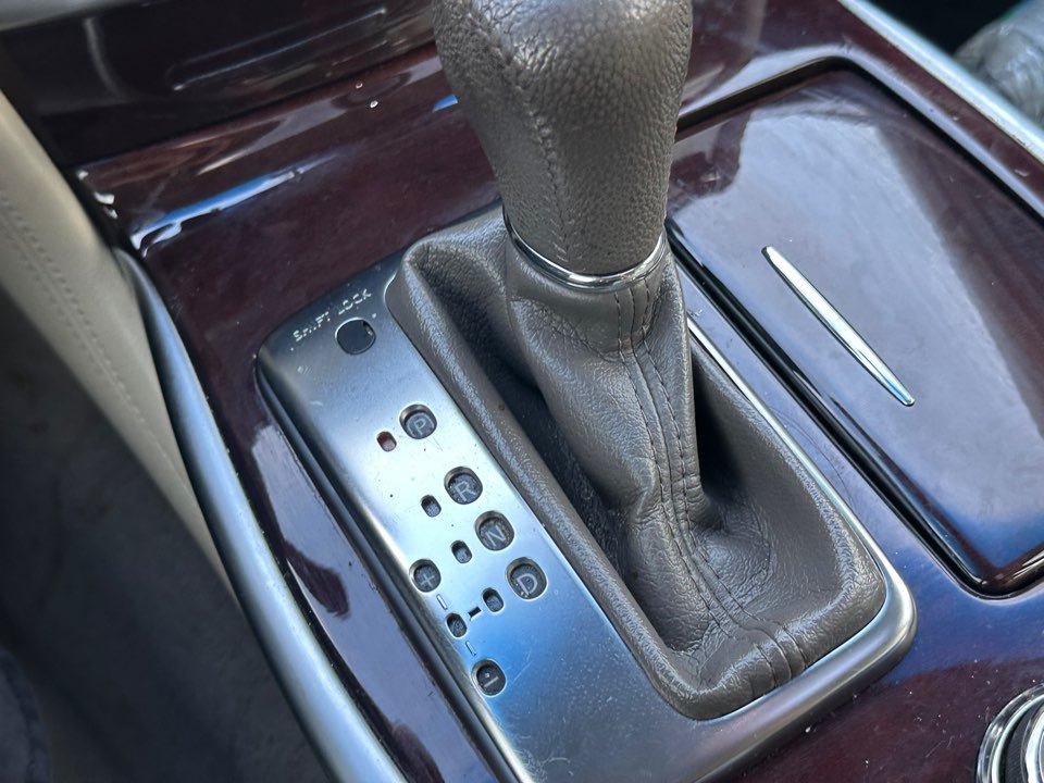 Infiniti M37 photo 22