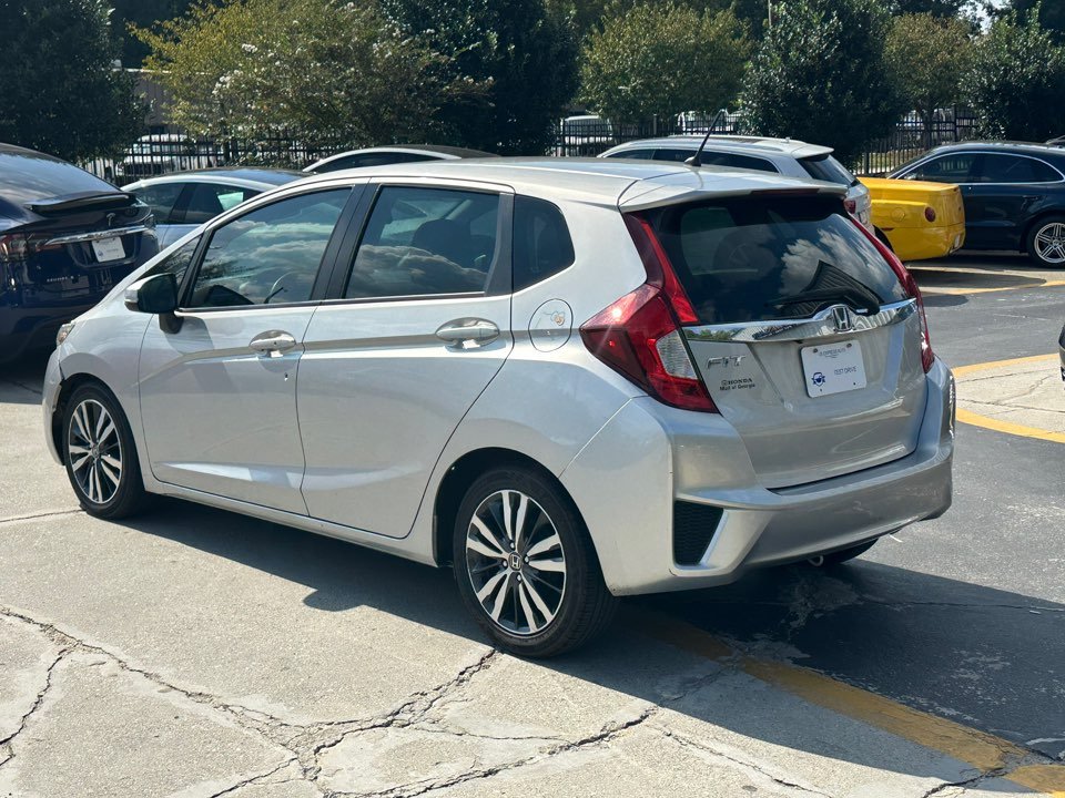 Honda Fit photo 9