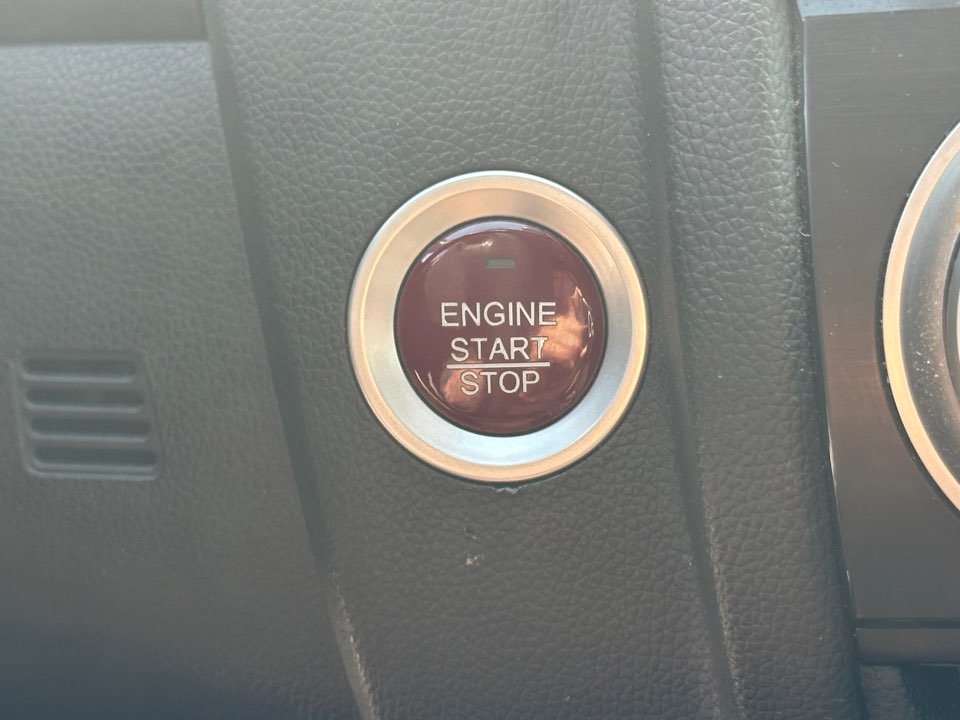 Honda Fit photo 17