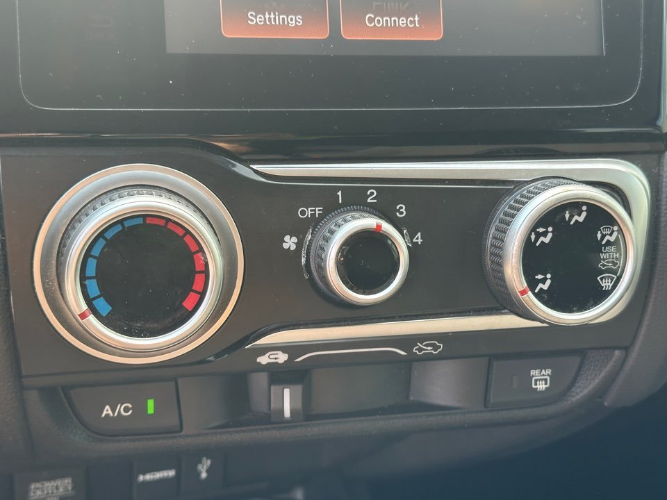 Honda Fit photo 19