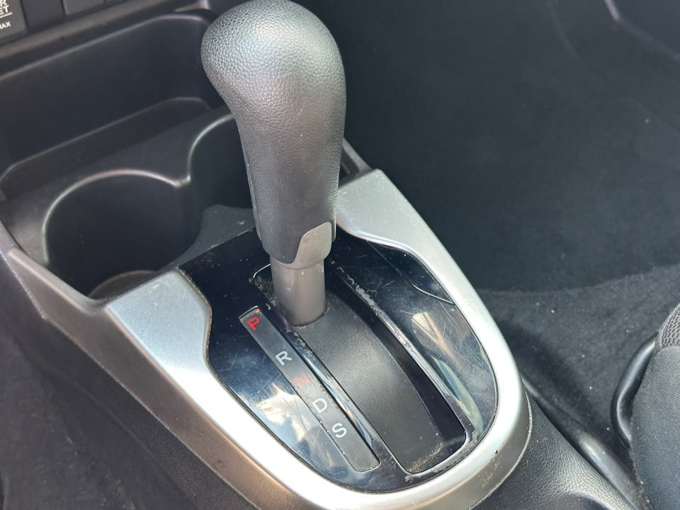 Honda Fit photo 22
