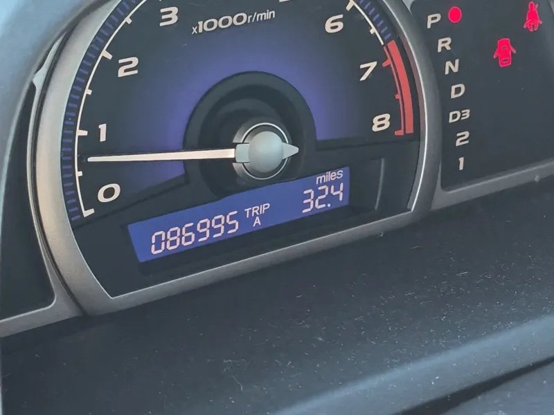 Honda Civic photo 10