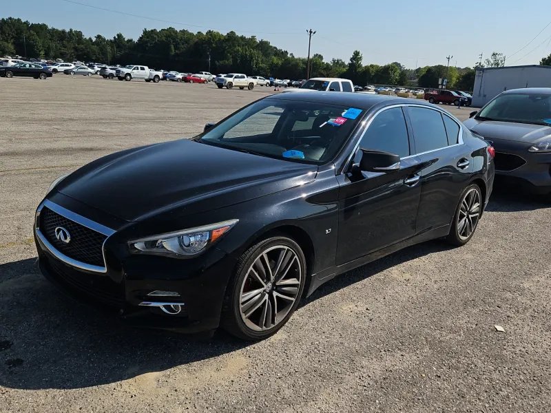 Infiniti Q50