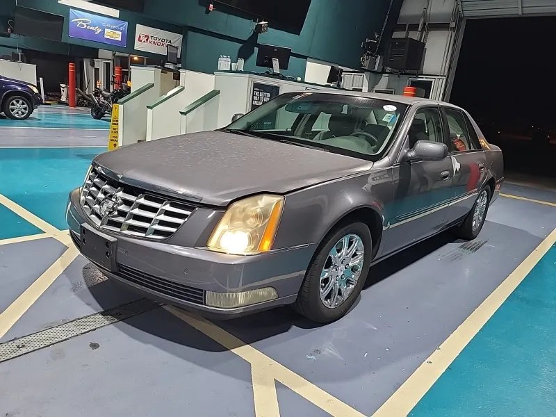 Cadillac DTS