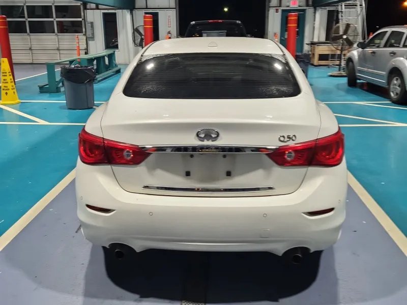 Infiniti Q50 photo 5