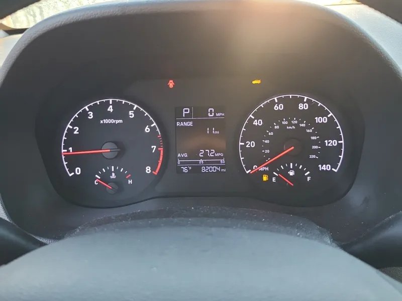 Hyundai Accent photo 11